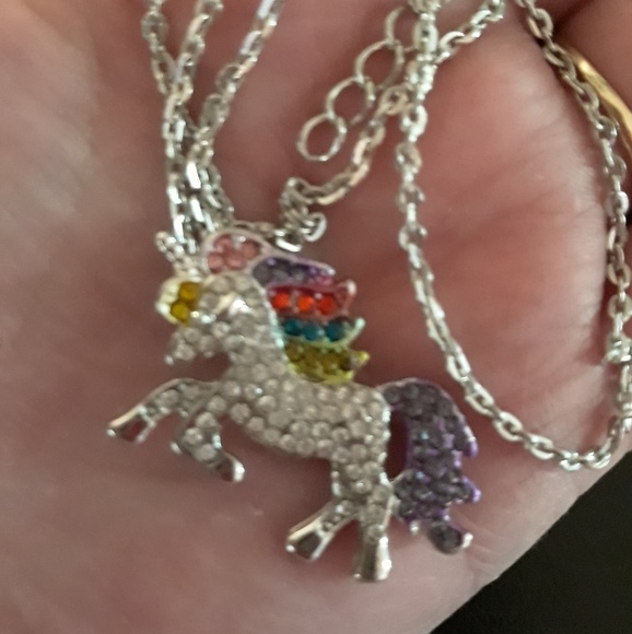Unicorn neclace - Picture 2 of 2